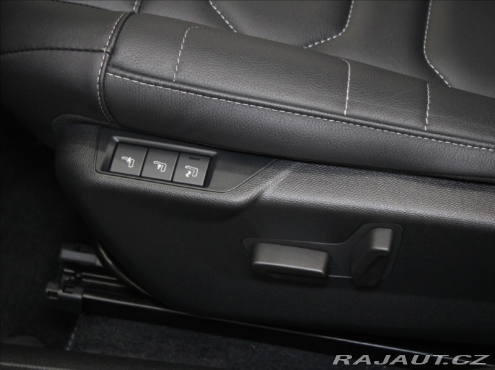 Citroën C4 1,2 PT 96kW AT Shine 26tk 2023