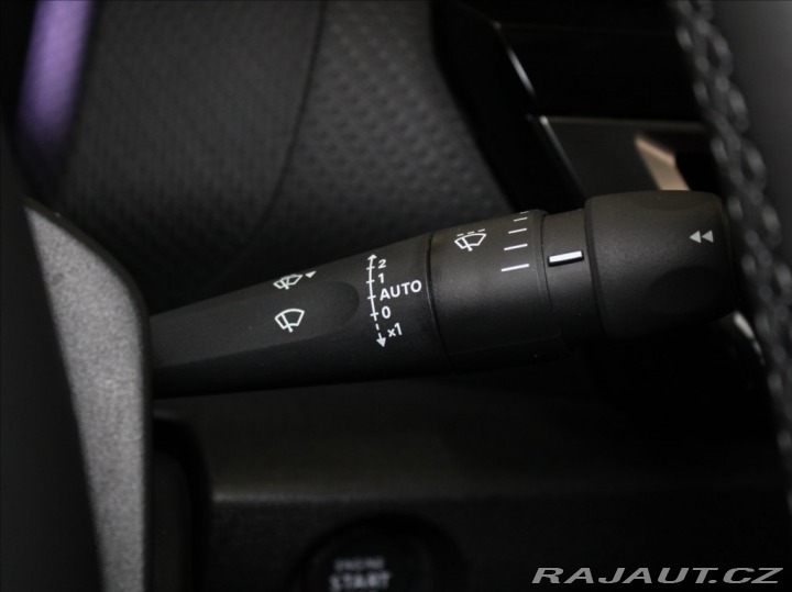 Citroën Ostatní modely ë-C4 0,1 50kWh Shine Masáž 1.m 2023