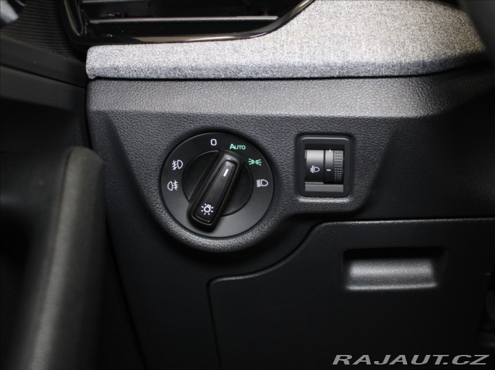 Škoda Kamiq 1,0 TSi 85kW Sel.5L.Zár.7 2025