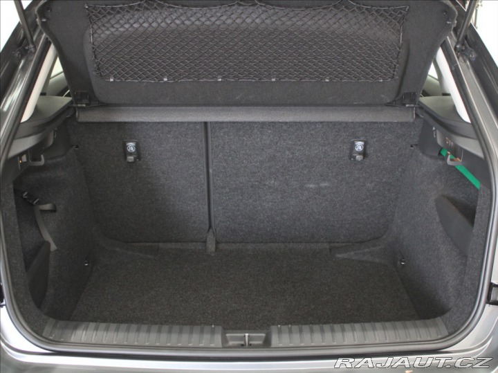 Škoda Kamiq 1,0 TSi 85kW Sel.5L.Zár.7 2025