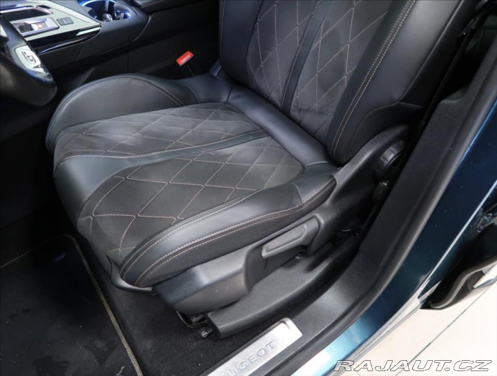 Peugeot 5008 2,0 HDi GT 7-míst AUT 2018