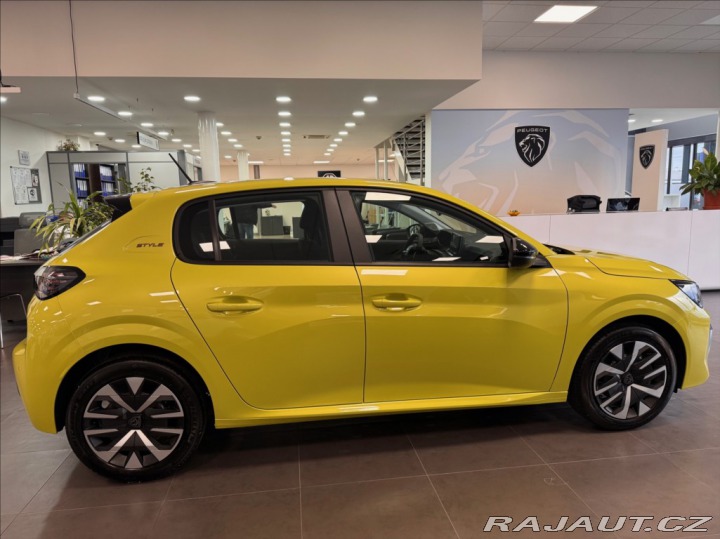 Peugeot 208 1,2 STYLE PT100 S&S M 2026