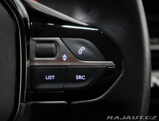 Peugeot 2008 1,2 i ČR 1. MAJ SERVIS PE 2022