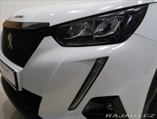 Peugeot 2008 1,2 i ČR 1. MAJ SERVIS PE 2022