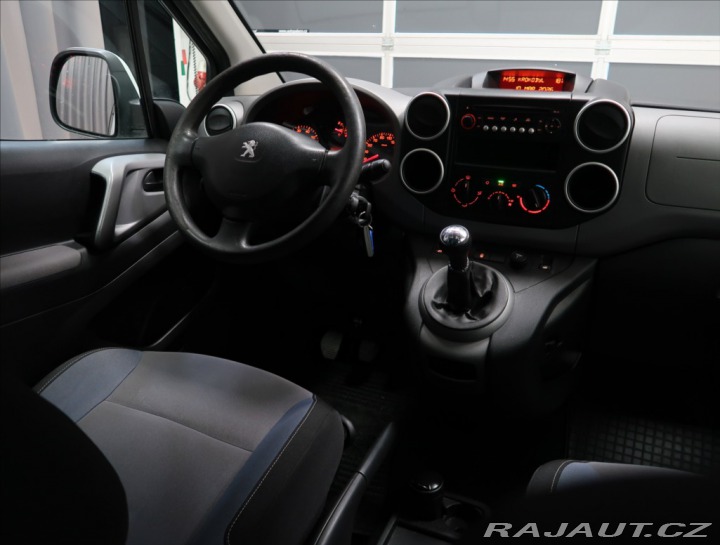 Peugeot Partner Tepee 1,6 BLUEHDi 1. MAJ ČR DPH 2016