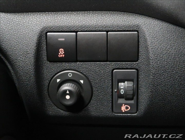 Peugeot Partner Tepee 1,6 BLUEHDi 1. MAJ ČR DPH 2016