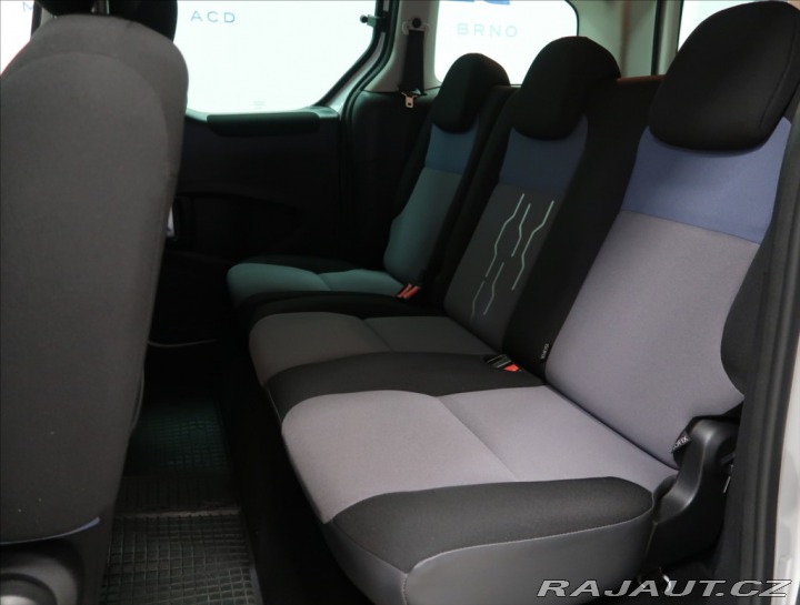 Peugeot Partner Tepee 1,6 BLUEHDi 1. MAJ ČR DPH 2016