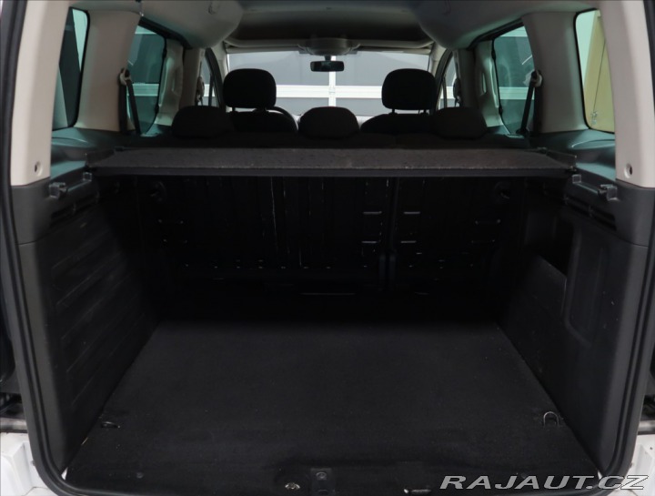 Peugeot Partner Tepee 1,6 BLUEHDi 1. MAJ ČR DPH 2016