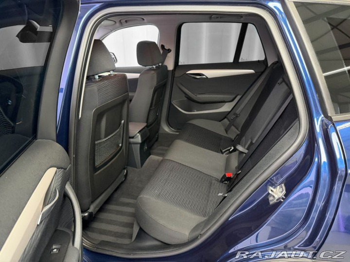 BMW X1 2.0d xDrive 8AT ADVANTAGE 2014