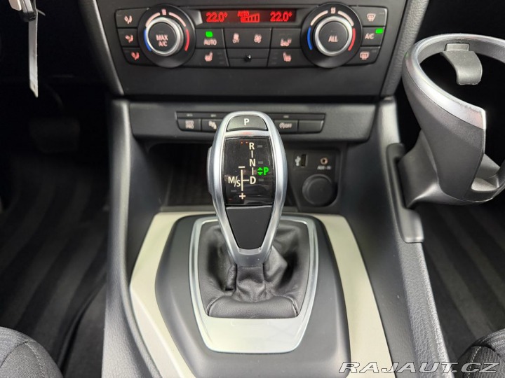 BMW X1 2.0d xDrive 8AT ADVANTAGE 2014