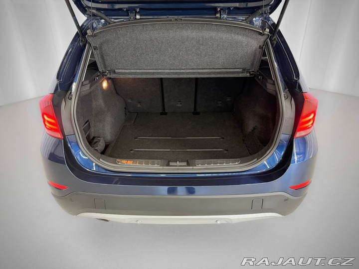 BMW X1 2.0d xDrive 8AT ADVANTAGE 2014