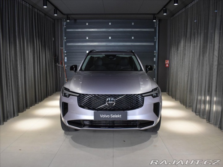 Volvo XC90 2,0 T8 AWD ULTRA B&W, 2025