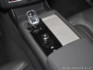 Volvo XC90 2,0 T8 AWD ULTRA B&W, 2025