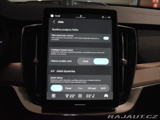 Volvo XC90 2,0 T8 AWD ULTRA B&W, 2025