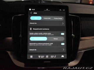 Volvo XC90 2,0 T8 AWD ULTRA B&W, 2025