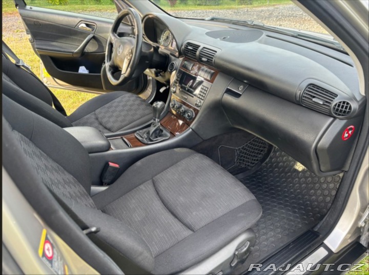 Mercedes-Benz C 1,8   180 2005
