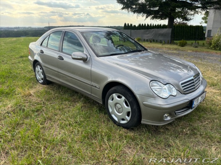 Mercedes-Benz C 1,8   180 2005