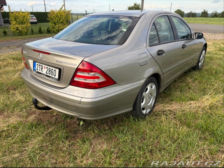 Mercedes-Benz C 1,8   180 2005