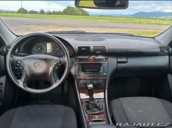 Mercedes-Benz C 1,8   180 2005