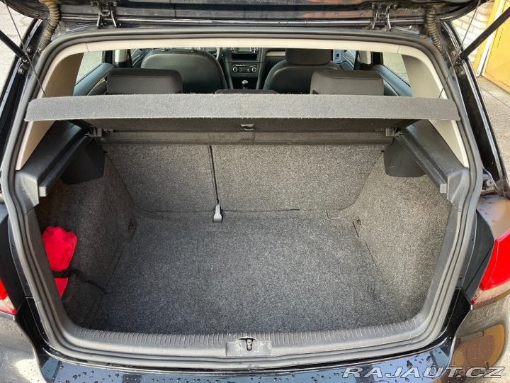 Volkswagen Golf 1,4   VI 16V 2009