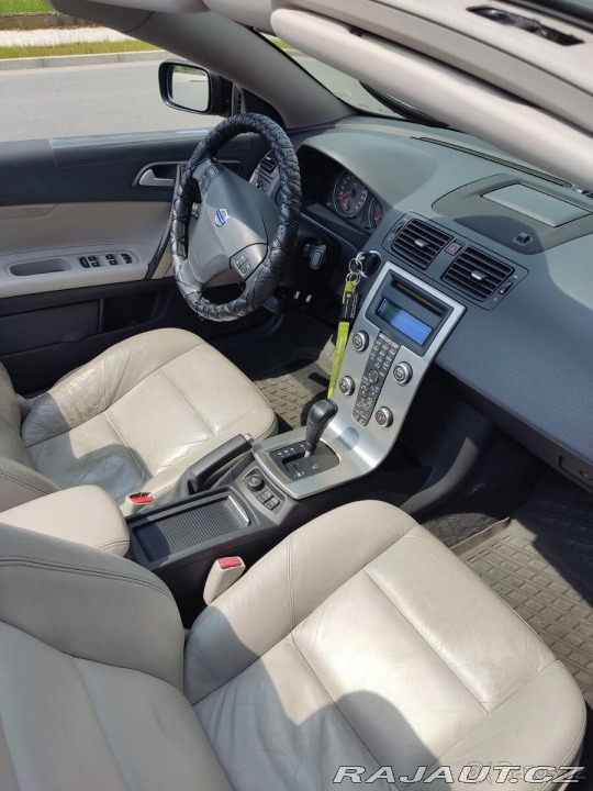 Volvo C70 2,5   T5 AT 2006