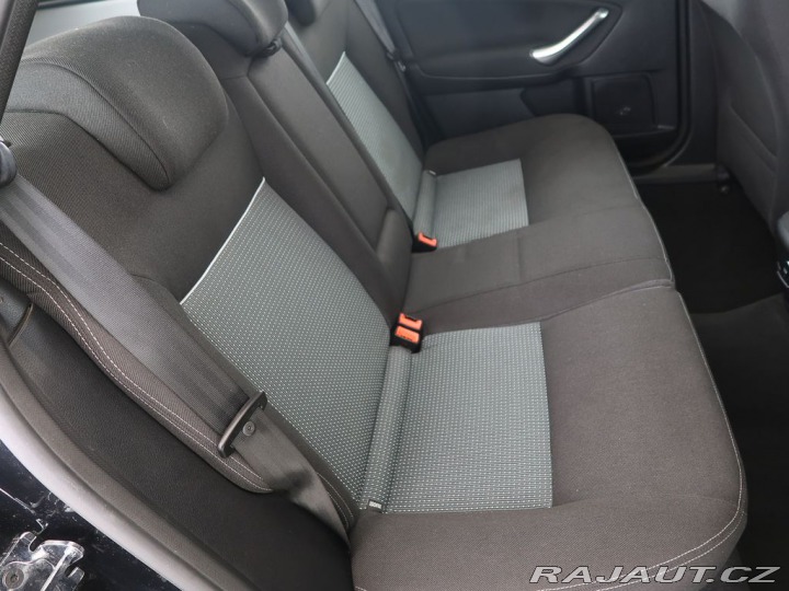 Ford Mondeo 2.0TDCi,Tažné,Navi,Manual 2013