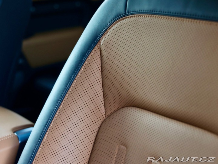 Land Rover Defender 110 P400 ehybrid X 2023