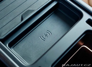 Land Rover Defender 110 P400 ehybrid X 2023