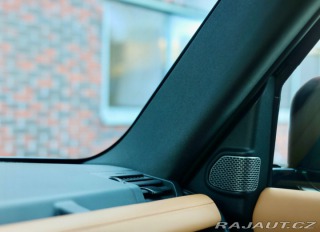 Land Rover Defender 110 P400 ehybrid X 2023