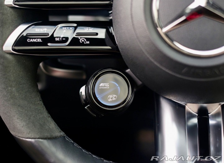 Mercedes-Benz E Kombi  Mercedes-AMG  63 S 2020