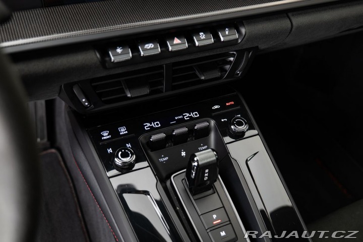 Porsche 911 (992.2) Carrera GTS BOSE/ 2025