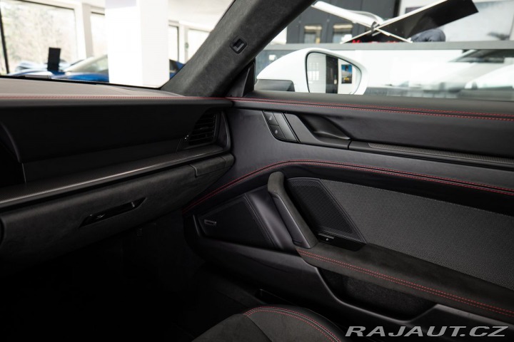 Porsche 911 (992.2) Carrera GTS BOSE/ 2025