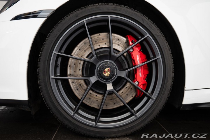 Porsche 911 (992.2) Carrera GTS BOSE/ 2025