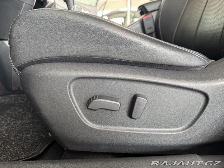 Nissan Qashqai 1,6dCi 96kW*TEKNA*REZERVA 2017