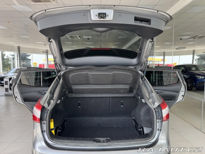 Nissan Qashqai 1,6dCi 96kW*TEKNA*REZERVA 2017