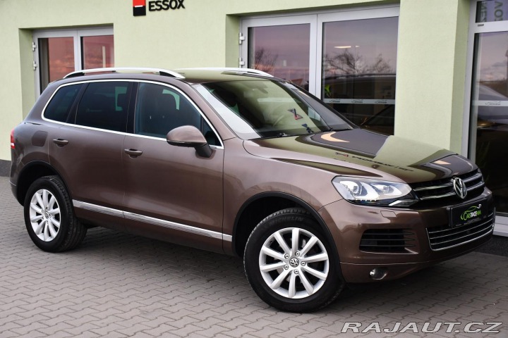 Volkswagen Touareg 3.0TDi 4MOTION TAŽNÉ K360 2011