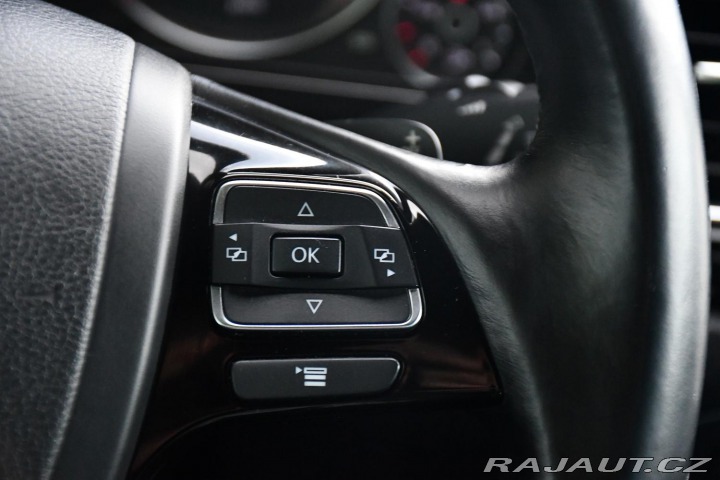 Volkswagen Touareg 3.0TDi 4MOTION TAŽNÉ K360 2011