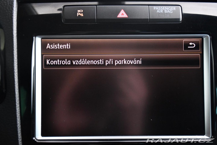 Volkswagen Touareg 3.0TDi 4MOTION TAŽNÉ K360 2011