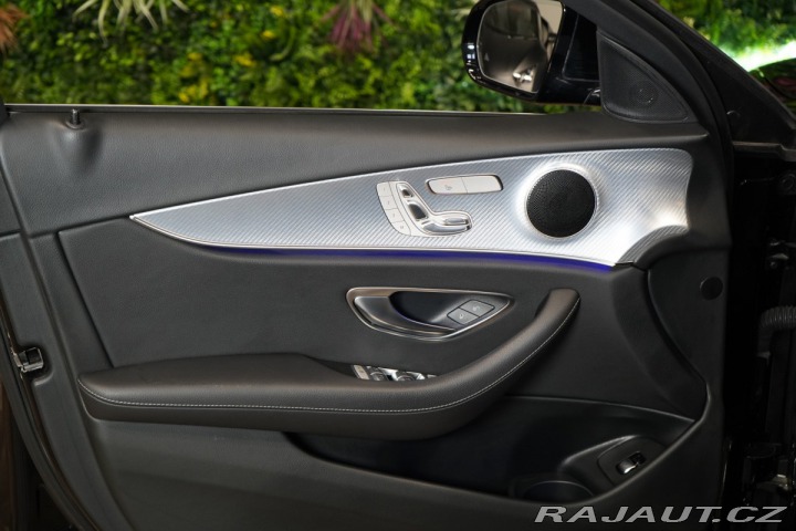 Mercedes-Benz E 400d*4M*ALL-TERRAIN*TAŽNÉ 2022