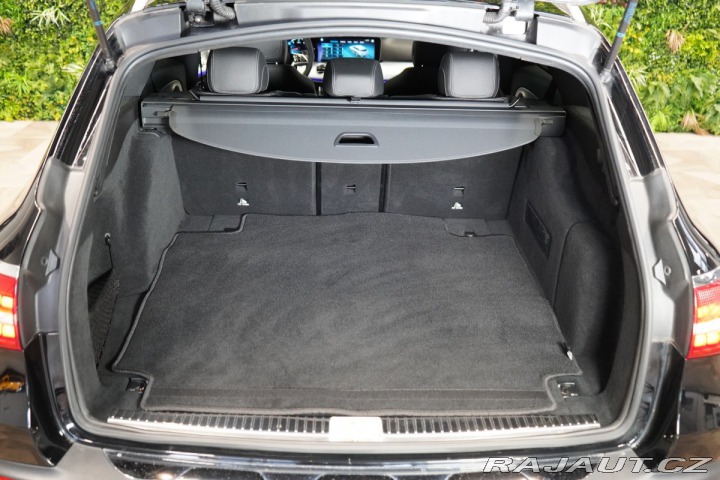 Mercedes-Benz E 400d*4M*ALL-TERRAIN*TAŽNÉ 2022