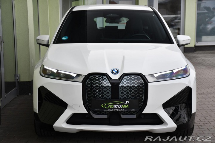 BMW iX xDrive40d K360° M-SPORT 9 2023