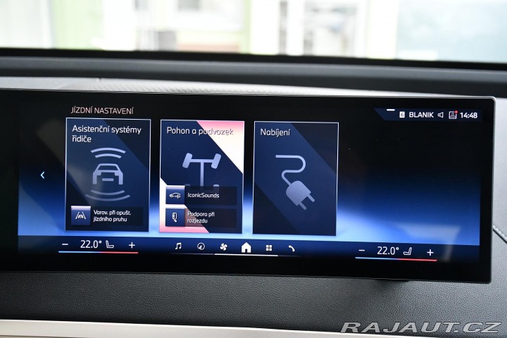 BMW iX xDrive40 K360° REZERVACE 2023