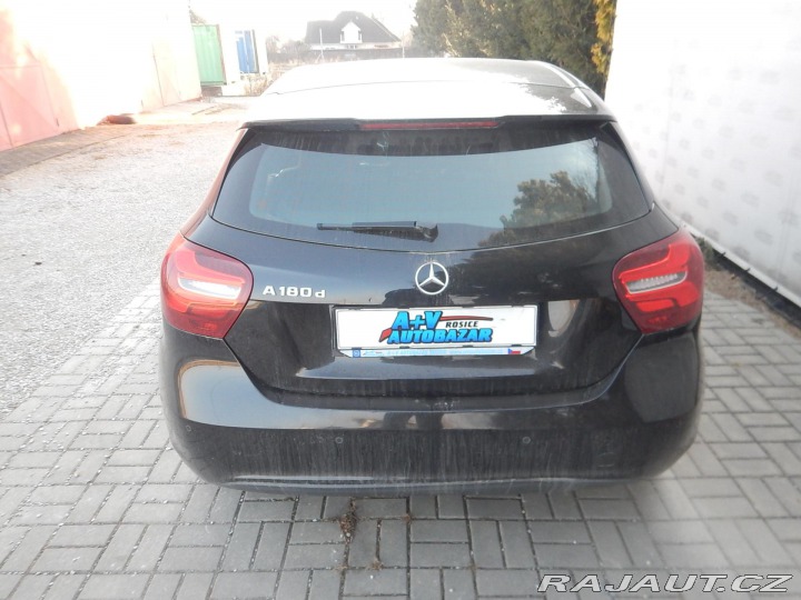 Mercedes-Benz A REZERVACE 2018