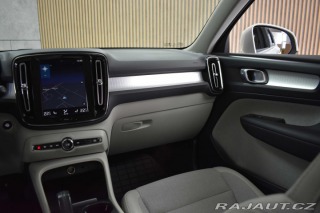 Volvo XC40 D3 MOMENTUM*TAŽNÉ*4xVÝHŘE 2019