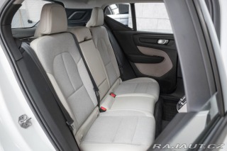 Volvo XC40 D3 MOMENTUM*TAŽNÉ*4xVÝHŘE 2019