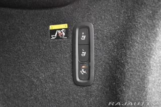 Volvo XC40 D3 MOMENTUM*TAŽNÉ*4xVÝHŘE 2019