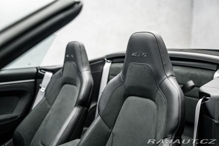 Porsche 911 Carrera GTS Cabrio Sport 2025