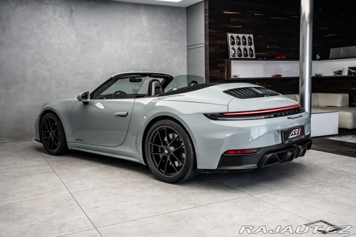 Porsche 911 Carrera GTS Cabrio Sport 2025