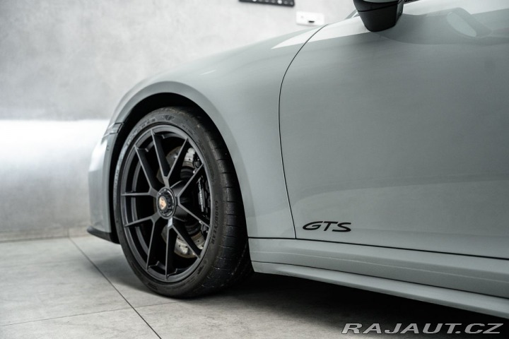 Porsche 911 Carrera GTS Cabrio Sport 2025