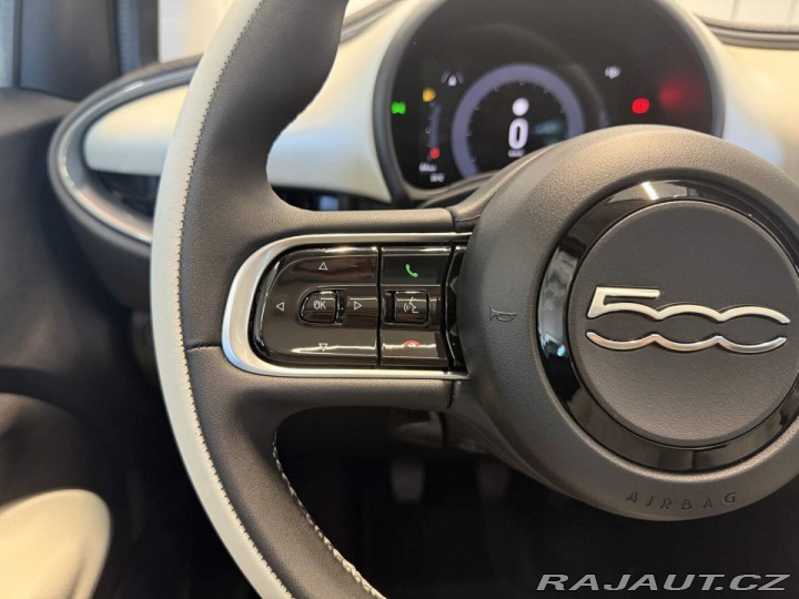 Fiat 500 La Prima Hybrid 1.0 BSG 2026